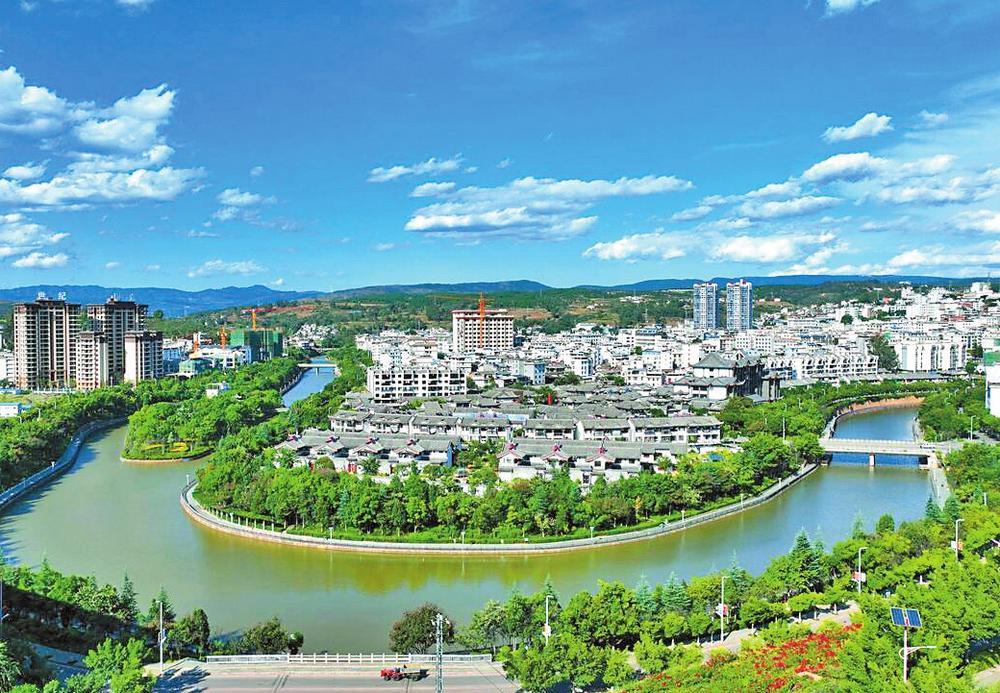 永定河穿城而过。