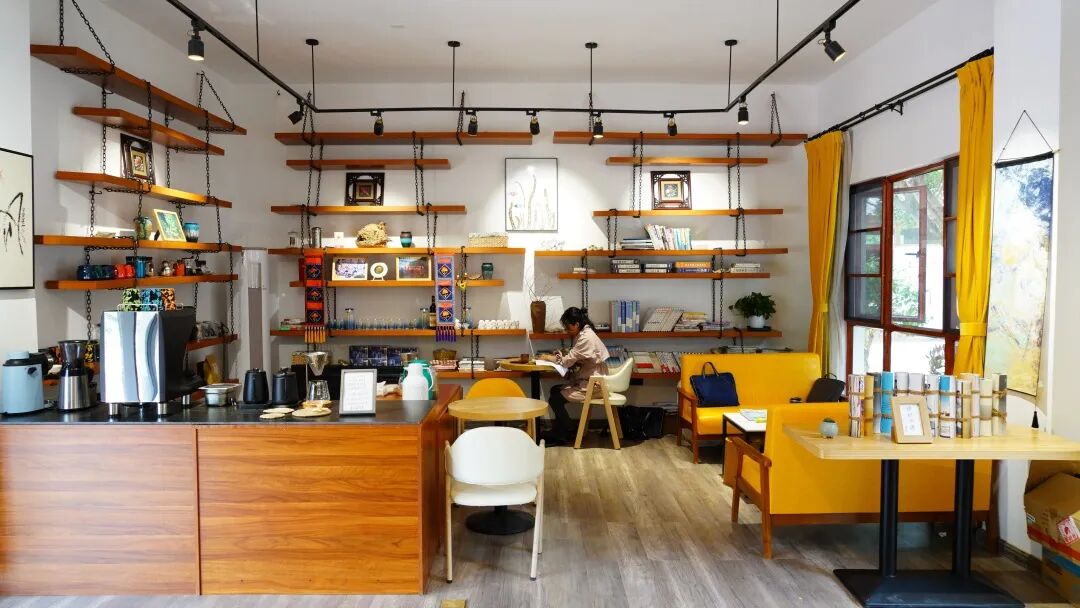 外普拉书屋.JPG 外普拉书屋.JPG