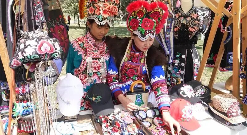 非遗市集。记者 尹文才 摄 图片