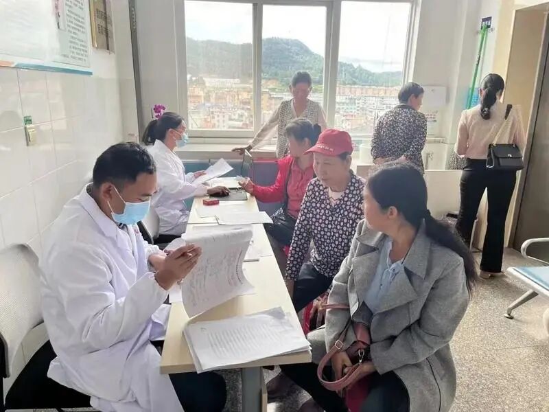 群众在家门口就能享受到优质、连续、高效的医疗卫生服务。 图片