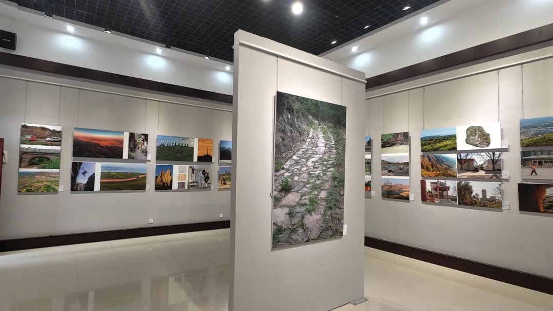云南省首个徐霞客游记主题摄影展在楚雄开展_要闻列表_文旅频道_云南网
