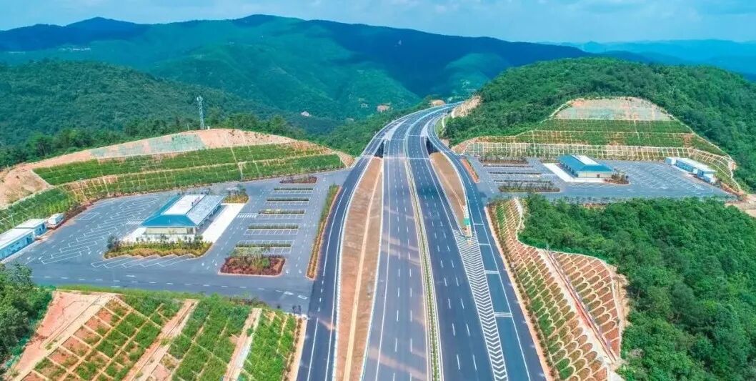 玉楚高速公路楚雄段
